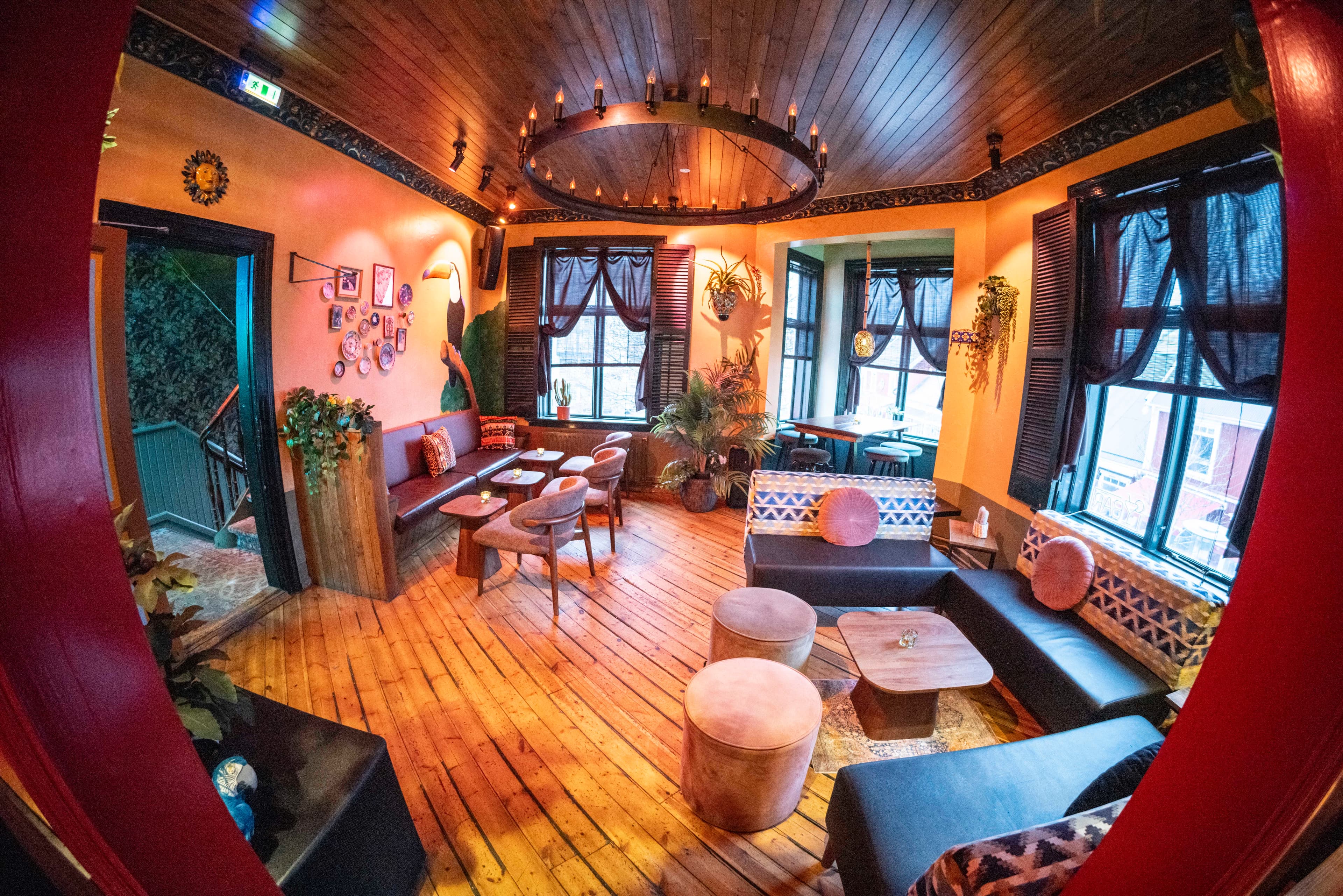 Macondo bar mynd 2